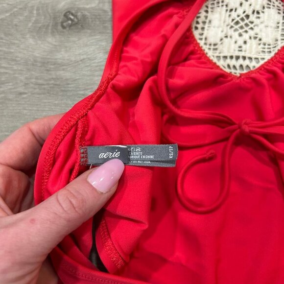 Aerie Bright Red V-Neck One Piece Bathing Suit Swimsuit Crochet Women’s Size XS - Picture 5 of 6